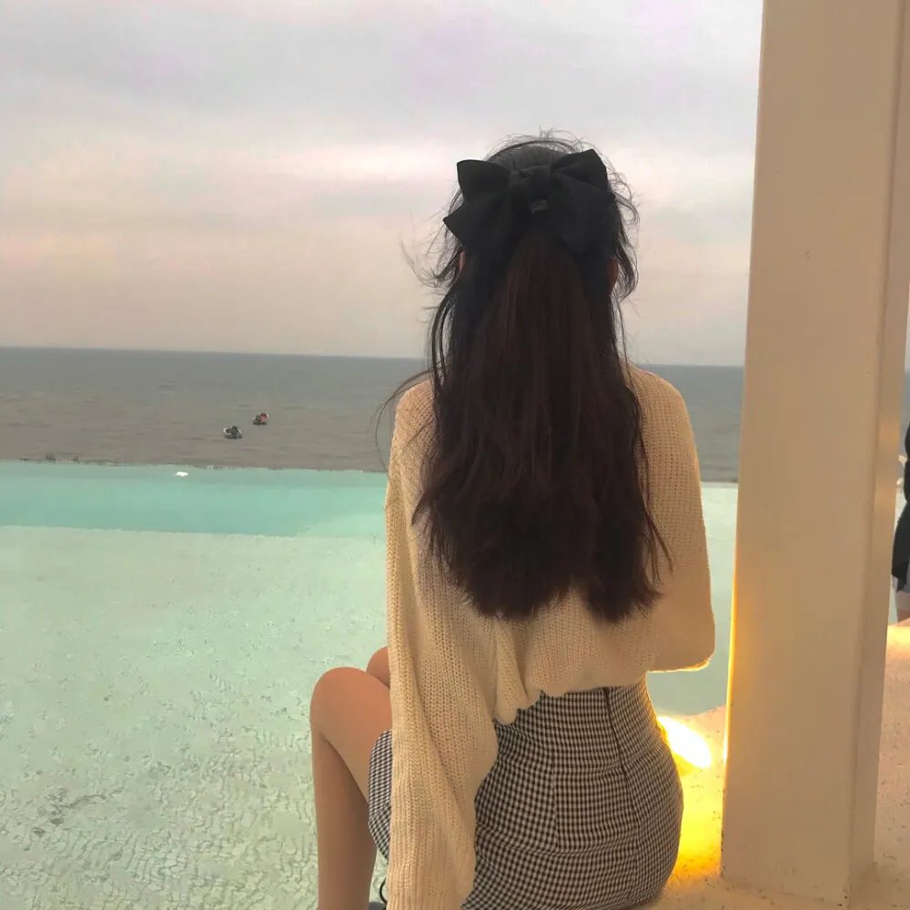 咬我还是爱我